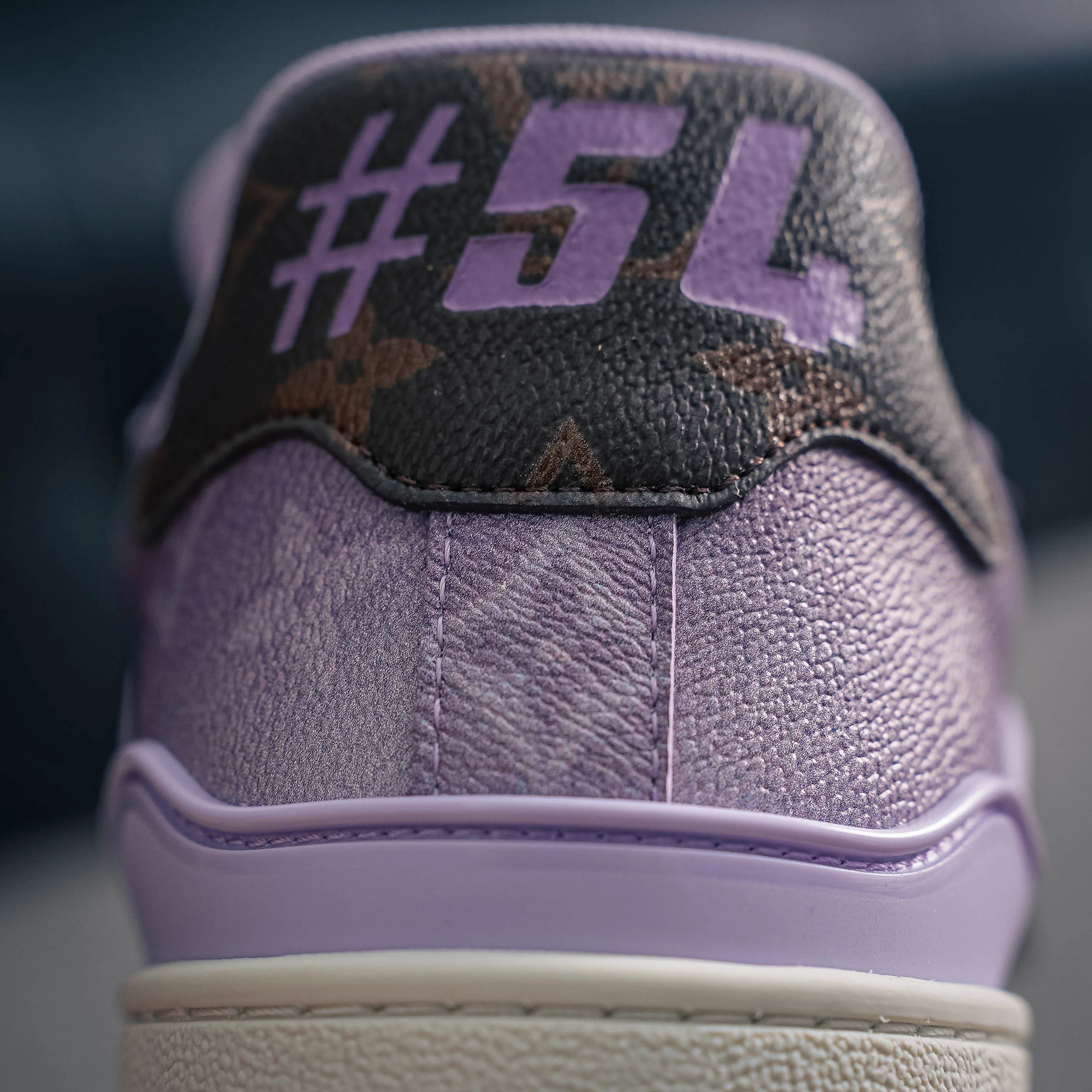 # LV- - trainer 2026 New Arrival 1：1 ！！ Shoes Cowhide Leather ， LOGO ， Breathable ， 。